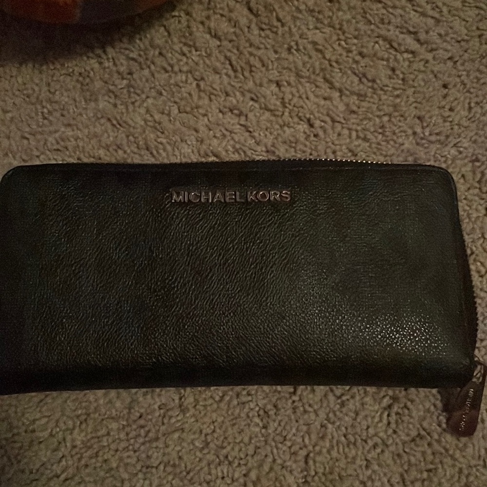 Black Michael Kors wallet